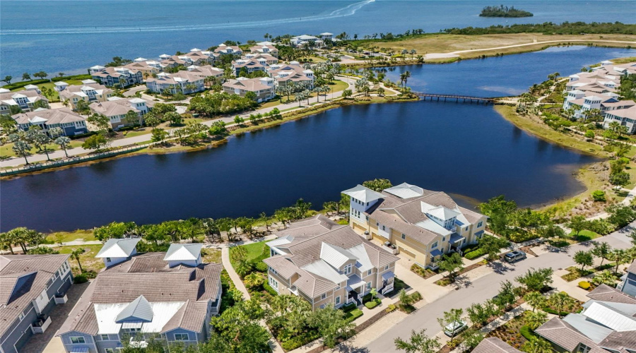 Bradenton, Florida 34209, 3 Bedroom Bedrooms, ,2 Bathroombathrooms,Residential,For Sale,Sapphire Lake,0,Mfra4692418