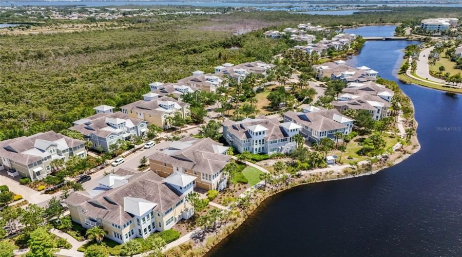 Bradenton, Florida 34209, 3 Bedroom Bedrooms, ,2 Bathroombathrooms,Residential,For Sale,Sapphire Lake,0,Mfra4692418