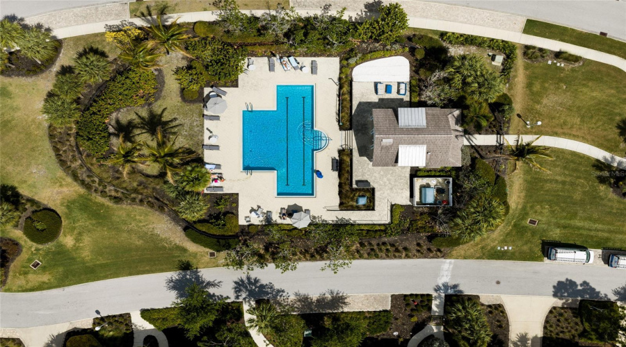 Bradenton, Florida 34209, 3 Bedroom Bedrooms, ,2 Bathroombathrooms,Residential,For Sale,Sapphire Lake,0,Mfra4692418