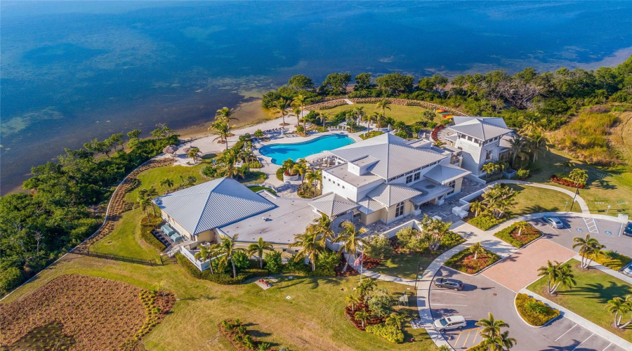 Bradenton, Florida 34209, 3 Bedroom Bedrooms, ,2 Bathroombathrooms,Residential,For Sale,Sapphire Lake,0,Mfra4692418