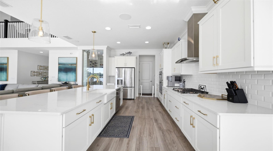 Odessa, Florida 33556, 4 Bedroom Bedrooms, ,3 Bathroombathrooms,Residential,For Sale,Crawley,0,Mfrtb8500108