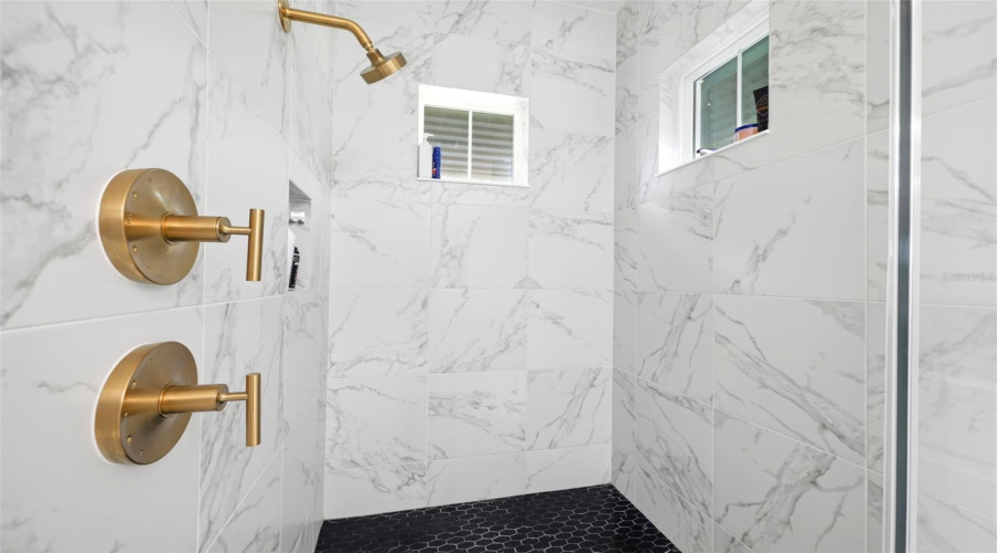 Odessa, Florida 33556, 4 Bedroom Bedrooms, ,3 Bathroombathrooms,Residential,For Sale,Crawley,0,Mfrtb8500108