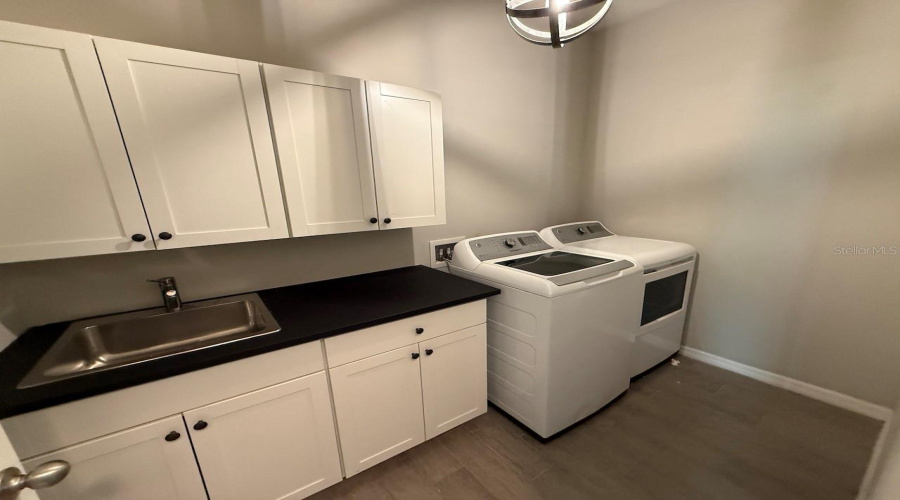 St Cloud, Florida 34771, 5 Bedroom Bedrooms, ,3 Bathroombathrooms,Residential,For Sale,Villa Rosa,0,Mfro6416865