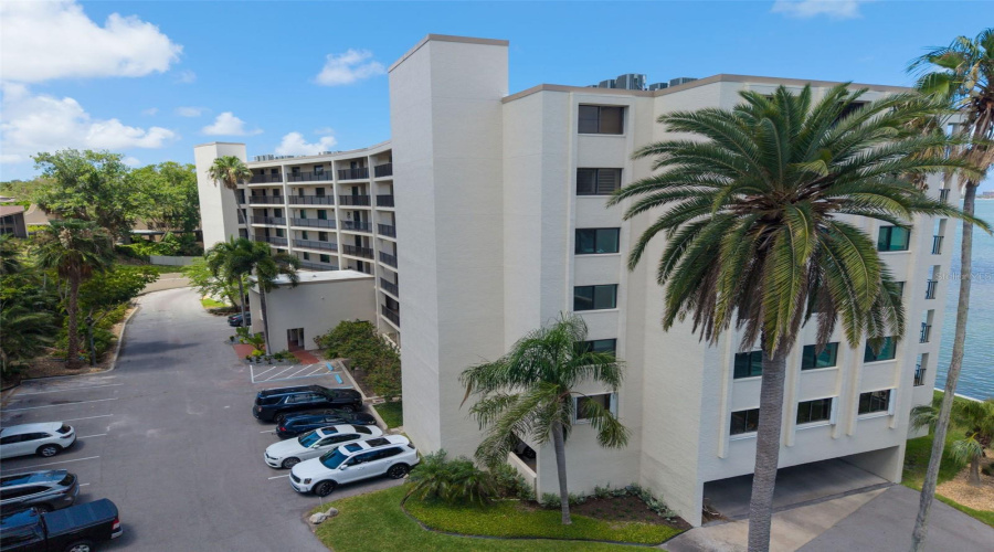 Clearwater, Florida 33756, 2 Bedroom Bedrooms, ,2 Bathroombathrooms,Residential,For Sale,Rogers,0,Mfrtb8523606