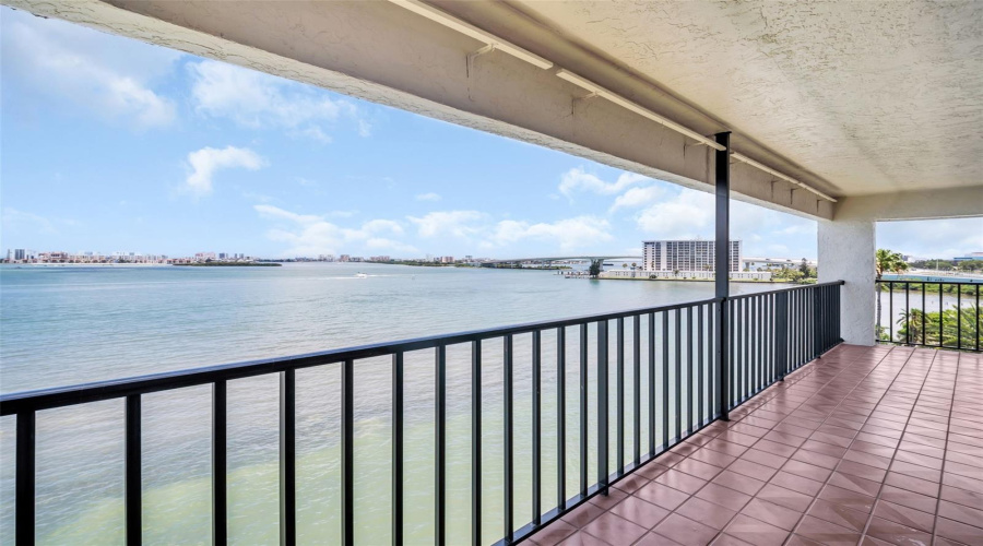 Clearwater, Florida 33756, 2 Bedroom Bedrooms, ,2 Bathroombathrooms,Residential,For Sale,Rogers,0,Mfrtb8523606