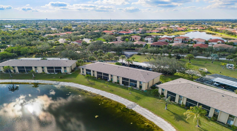 Punta Gorda, Florida 33980, 2 Bedroom Bedrooms, ,2 Bathroombathrooms,Residential,For Sale,Oakview,0,Mfrd6140441