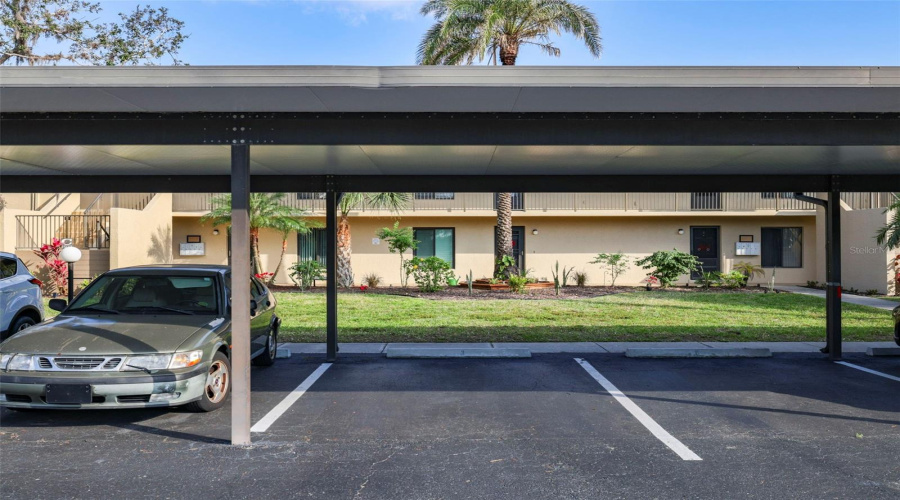 Punta Gorda, Florida 33980, 2 Bedroom Bedrooms, ,2 Bathroombathrooms,Residential,For Sale,Oakview,0,Mfrd6140441