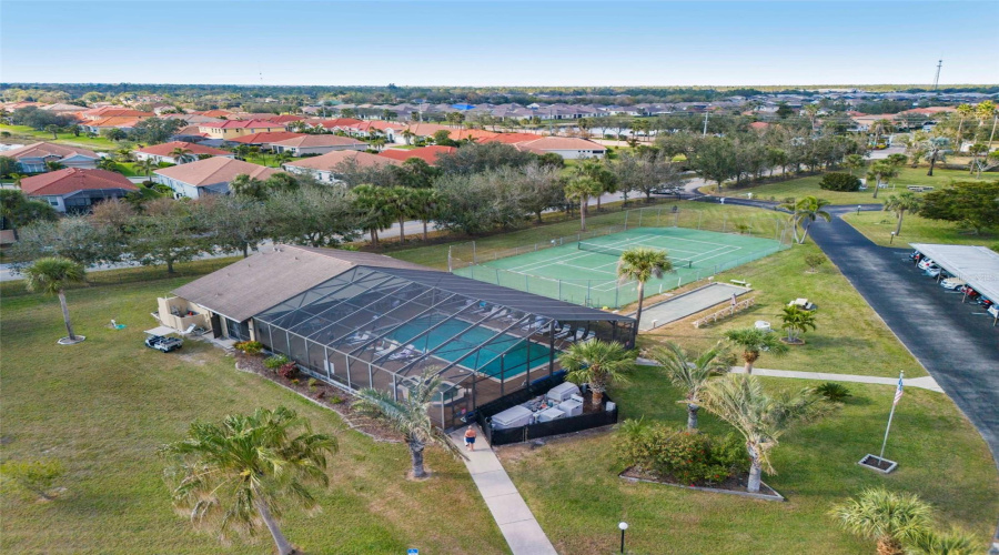 Punta Gorda, Florida 33980, 2 Bedroom Bedrooms, ,2 Bathroombathrooms,Residential,For Sale,Oakview,0,Mfrd6140441