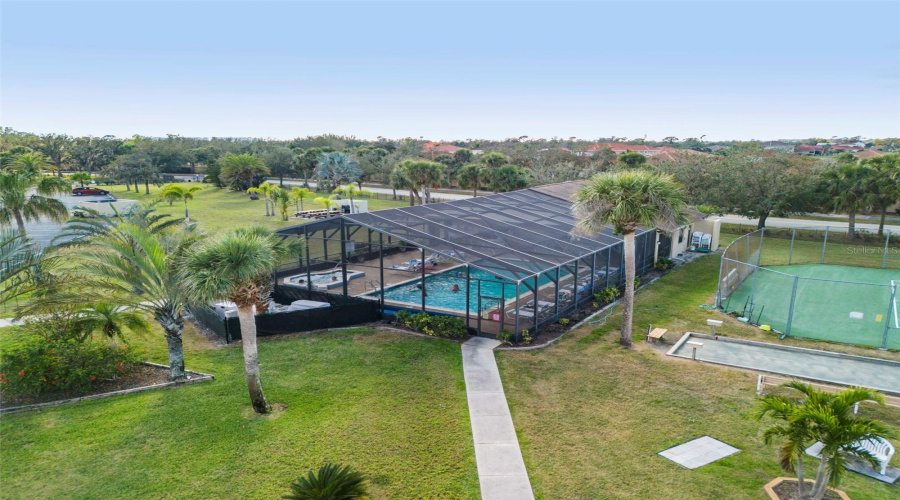 Punta Gorda, Florida 33980, 2 Bedroom Bedrooms, ,2 Bathroombathrooms,Residential,For Sale,Oakview,0,Mfrd6140441