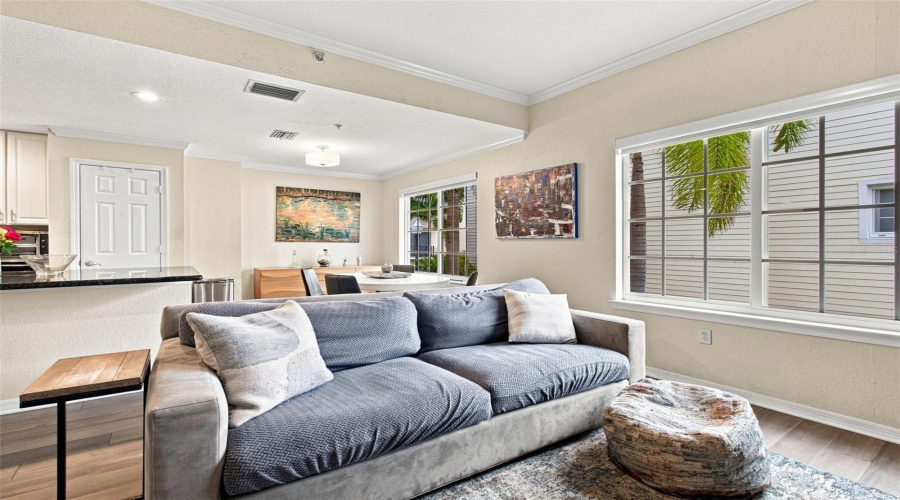Tampa, Florida 33626, 4 Bedroom Bedrooms, ,3 Bathroombathrooms,Residential,For Sale,Meadow Field,0,Mfrtb8541425
