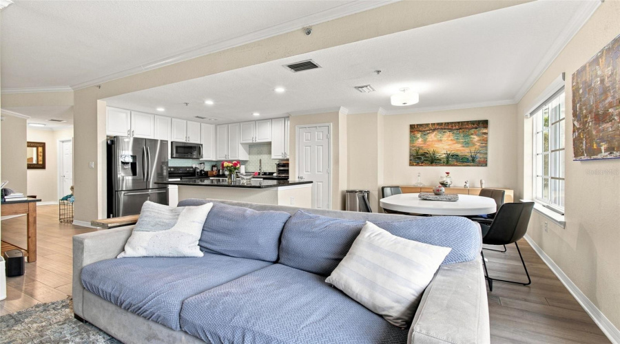 Tampa, Florida 33626, 4 Bedroom Bedrooms, ,3 Bathroombathrooms,Residential,For Sale,Meadow Field,0,Mfrtb8541425