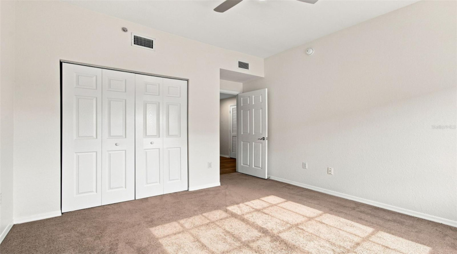 Tampa, Florida 33626, 4 Bedroom Bedrooms, ,3 Bathroombathrooms,Residential,For Sale,Meadow Field,0,Mfrtb8541425