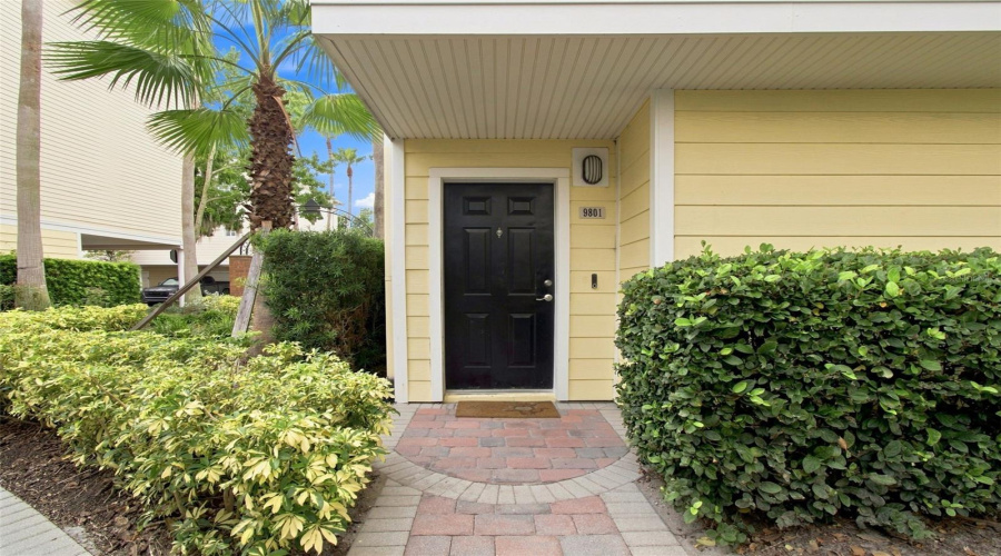 Tampa, Florida 33626, 4 Bedroom Bedrooms, ,3 Bathroombathrooms,Residential,For Sale,Meadow Field,0,Mfrtb8541425