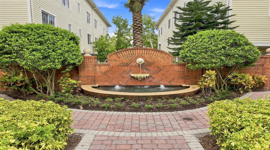 Tampa, Florida 33626, 4 Bedroom Bedrooms, ,3 Bathroombathrooms,Residential,For Sale,Meadow Field,0,Mfrtb8541425