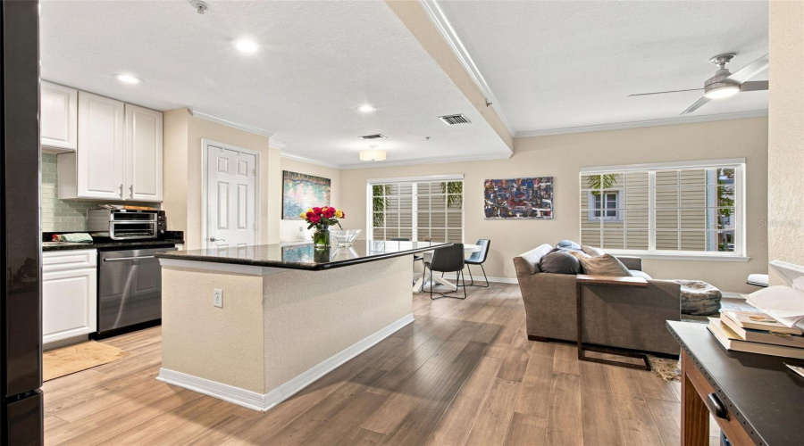 Tampa, Florida 33626, 4 Bedroom Bedrooms, ,3 Bathroombathrooms,Residential,For Sale,Meadow Field,0,Mfrtb8541425