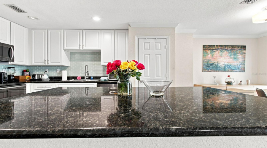 Tampa, Florida 33626, 4 Bedroom Bedrooms, ,3 Bathroombathrooms,Residential,For Sale,Meadow Field,0,Mfrtb8541425