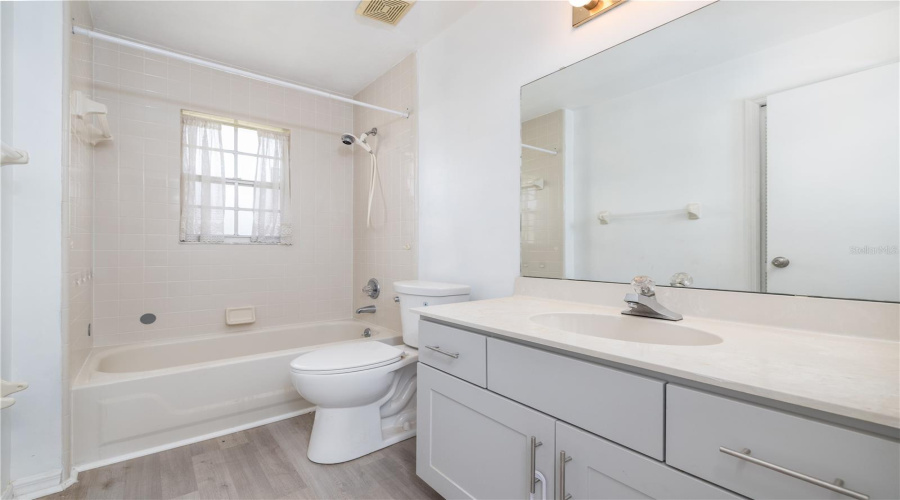 Port Orange, Florida 32127, 4 Bedroom Bedrooms, ,2 Bathroombathrooms,Residential,For Sale,Miles,0,Mfro6427674