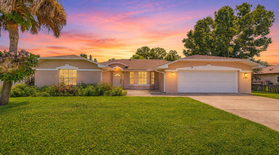 Port Orange, Florida 32127, 4 Bedroom Bedrooms, ,2 Bathroombathrooms,Residential,For Sale,Miles,0,Mfro6427674
