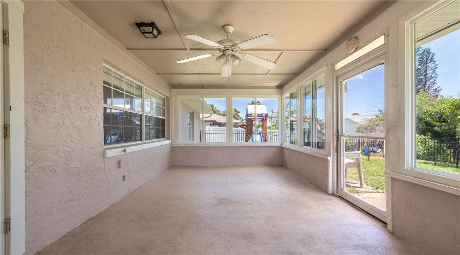 Port Orange, Florida 32127, 4 Bedroom Bedrooms, ,2 Bathroombathrooms,Residential,For Sale,Miles,0,Mfro6427674