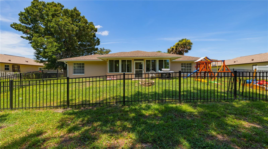 Port Orange, Florida 32127, 4 Bedroom Bedrooms, ,2 Bathroombathrooms,Residential,For Sale,Miles,0,Mfro6427674