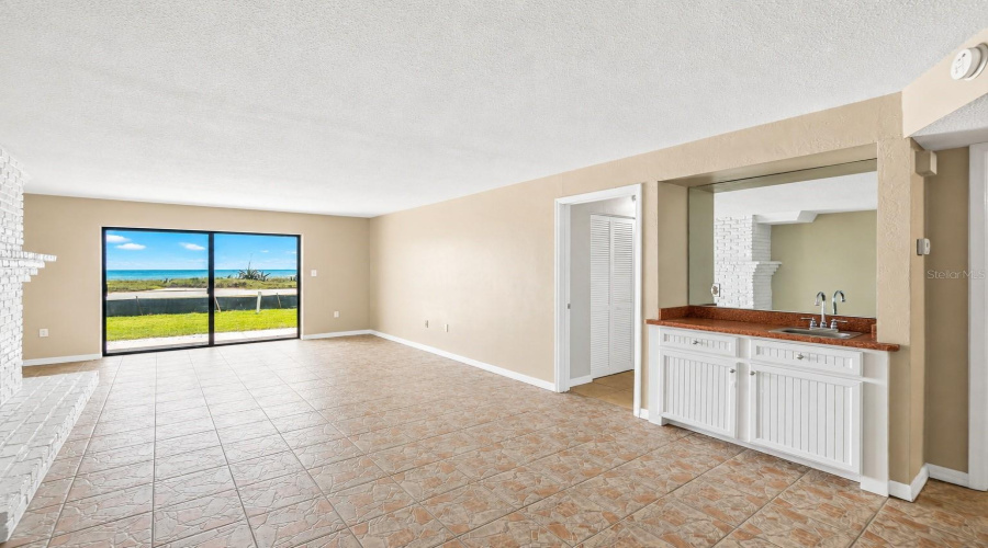 Ormond Beach, Florida 32176, 2 Bedroom Bedrooms, ,2 Bathroombathrooms,Residential,For Sale,Ocean Shore,0,Mfro6416714