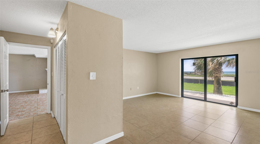 Ormond Beach, Florida 32176, 2 Bedroom Bedrooms, ,2 Bathroombathrooms,Residential,For Sale,Ocean Shore,0,Mfro6416714