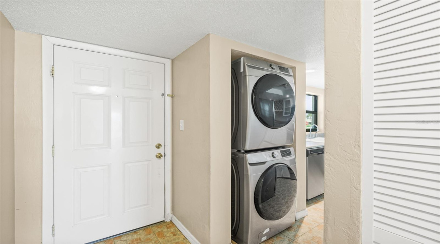 Ormond Beach, Florida 32176, 2 Bedroom Bedrooms, ,2 Bathroombathrooms,Residential,For Sale,Ocean Shore,0,Mfro6416714