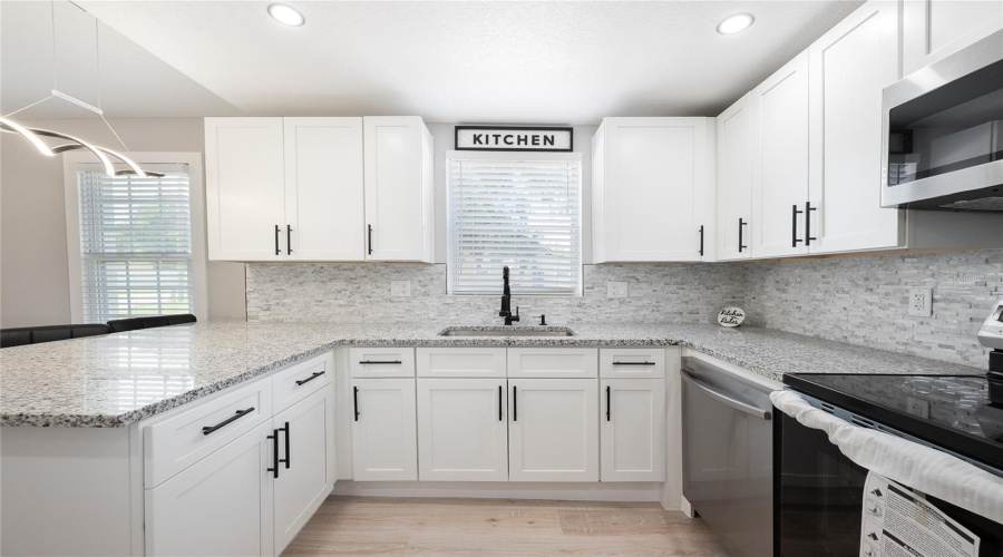St Cloud, Florida 34769, 3 Bedroom Bedrooms, ,2 Bathroombathrooms,Residential,For Sale,Delaware,0,Mfro6409604