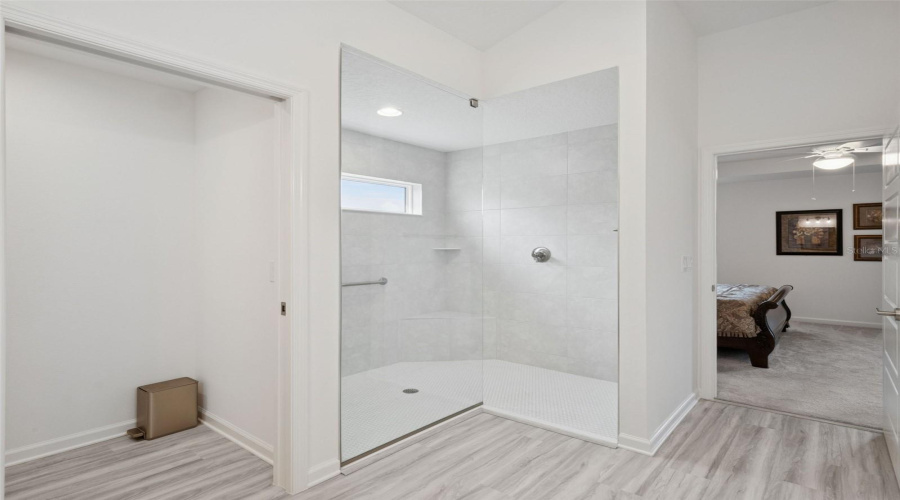 The Villages, Florida 34762, 3 Bedroom Bedrooms, ,2 Bathroombathrooms,Residential,For Sale,Far Hills,0,Mfro6383390