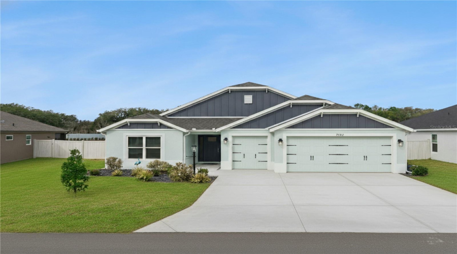 The Villages, Florida 34762, 3 Bedroom Bedrooms, ,2 Bathroombathrooms,Residential,For Sale,Far Hills,0,Mfro6383390