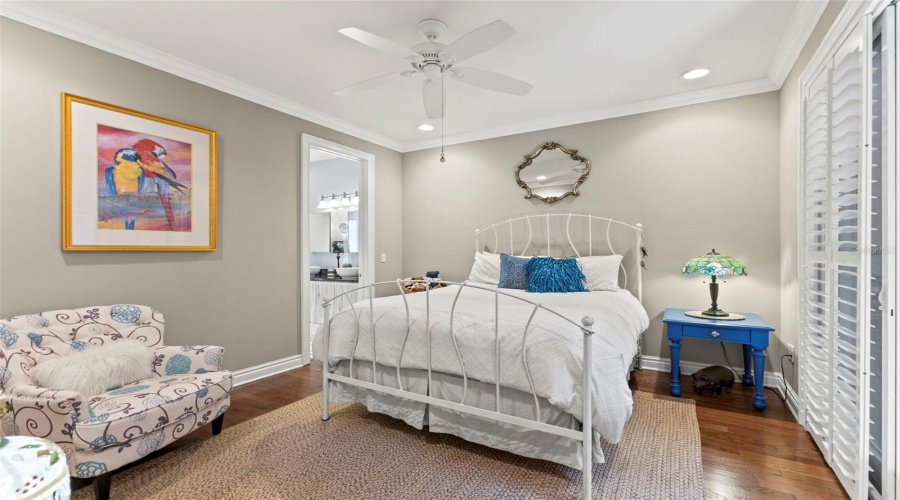 Tampa, Florida 33609, 3 Bedroom Bedrooms, ,2 Bathroombathrooms,Residential,For Sale,Dale,0,Mfrtb8523526