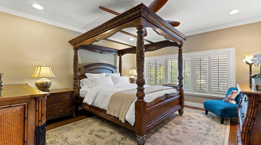 Tampa, Florida 33609, 3 Bedroom Bedrooms, ,2 Bathroombathrooms,Residential,For Sale,Dale,0,Mfrtb8523526