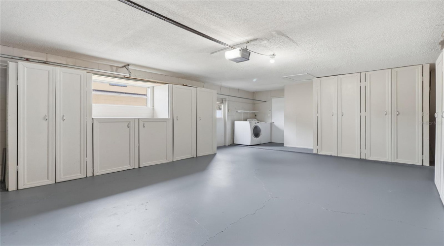 Brandon, Florida 33511, 3 Bedroom Bedrooms, ,2 Bathroombathrooms,Residential,For Sale,Centerwood,0,Mfrp4938864