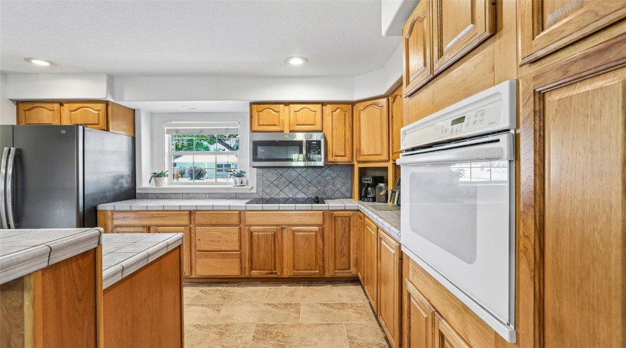 Palm Harbor, Florida 34684, 4 Bedroom Bedrooms, ,4 Bathroombathrooms,Residential,For Sale,Canal,0,Mfrtb8538140