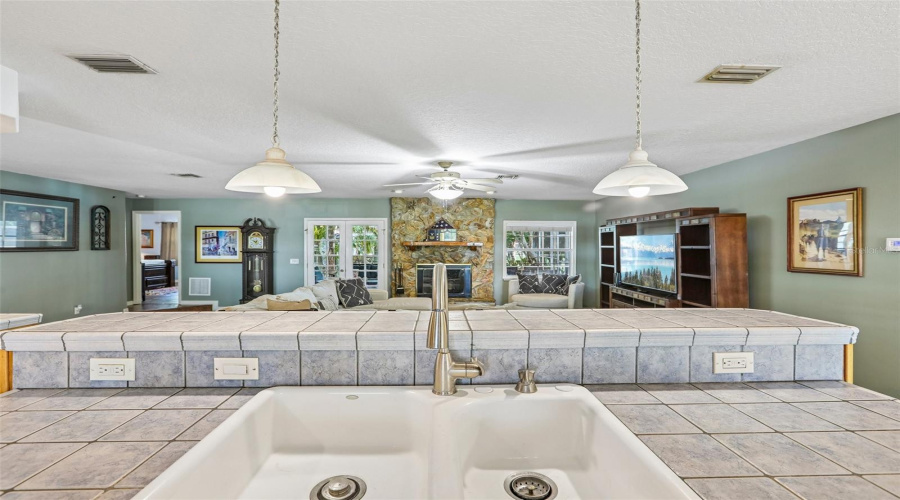 Palm Harbor, Florida 34684, 4 Bedroom Bedrooms, ,4 Bathroombathrooms,Residential,For Sale,Canal,0,Mfrtb8538140