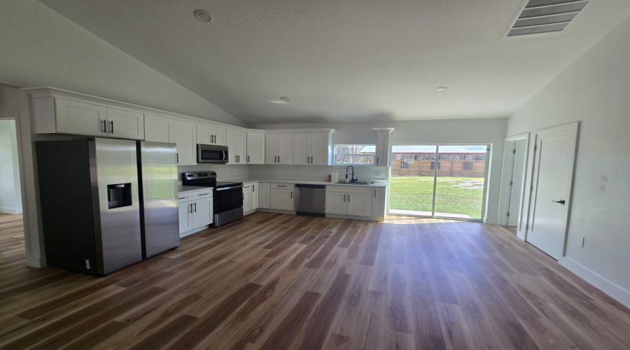 Morriston, Florida 32668, 3 Bedroom Bedrooms, ,2 Bathroombathrooms,Residential,For Sale,55Th,0,Mfrom729624