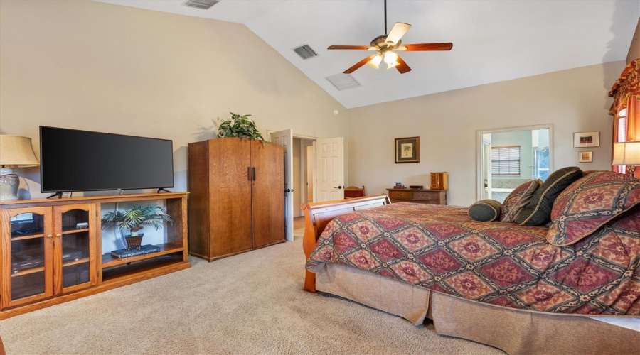 Fruitland Park, Florida 34731, 4 Bedroom Bedrooms, ,3 Bathroombathrooms,Residential,For Sale,Serene,0,Mfrg5116193