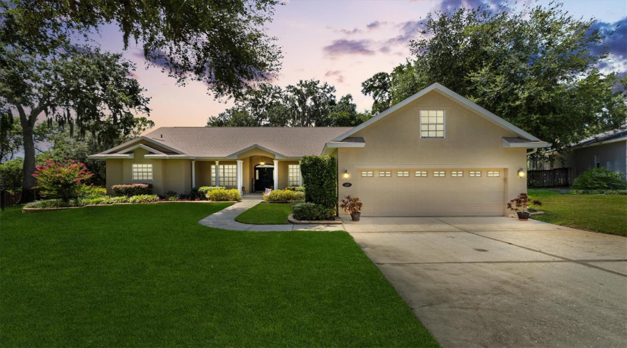 Fruitland Park, Florida 34731, 4 Bedroom Bedrooms, ,3 Bathroombathrooms,Residential,For Sale,Serene,0,Mfrg5116193