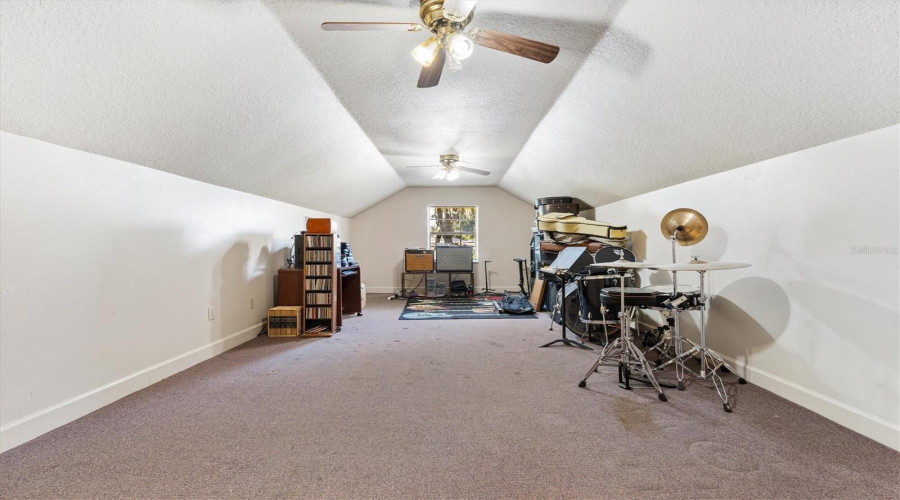 Fruitland Park, Florida 34731, 4 Bedroom Bedrooms, ,3 Bathroombathrooms,Residential,For Sale,Serene,0,Mfrg5116193