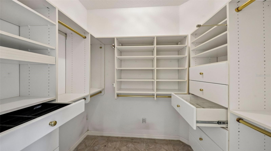 The Villages, Florida 32162, 3 Bedroom Bedrooms, ,2 Bathroombathrooms,Residential,For Sale,Sterling,0,Mfrg5116372
