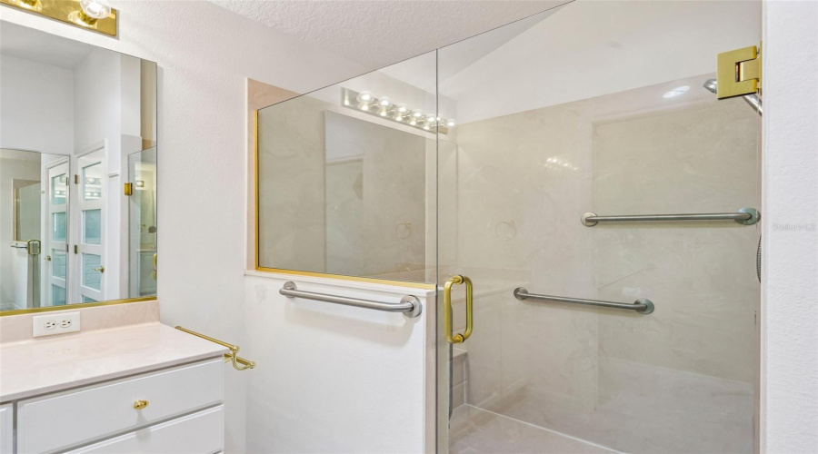 The Villages, Florida 32162, 3 Bedroom Bedrooms, ,2 Bathroombathrooms,Residential,For Sale,Sterling,0,Mfrg5116372
