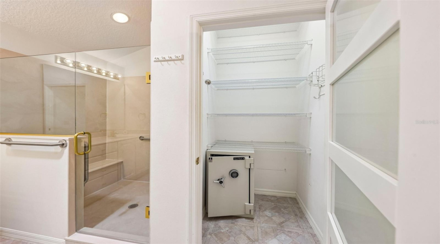 The Villages, Florida 32162, 3 Bedroom Bedrooms, ,2 Bathroombathrooms,Residential,For Sale,Sterling,0,Mfrg5116372