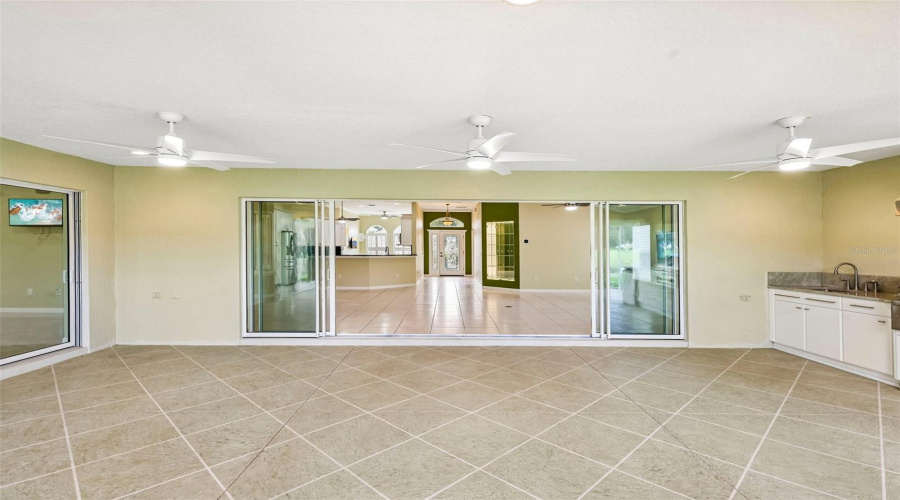 The Villages, Florida 32162, 3 Bedroom Bedrooms, ,2 Bathroombathrooms,Residential,For Sale,Sterling,0,Mfrg5116372