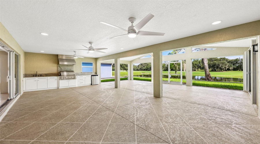 The Villages, Florida 32162, 3 Bedroom Bedrooms, ,2 Bathroombathrooms,Residential,For Sale,Sterling,0,Mfrg5116372