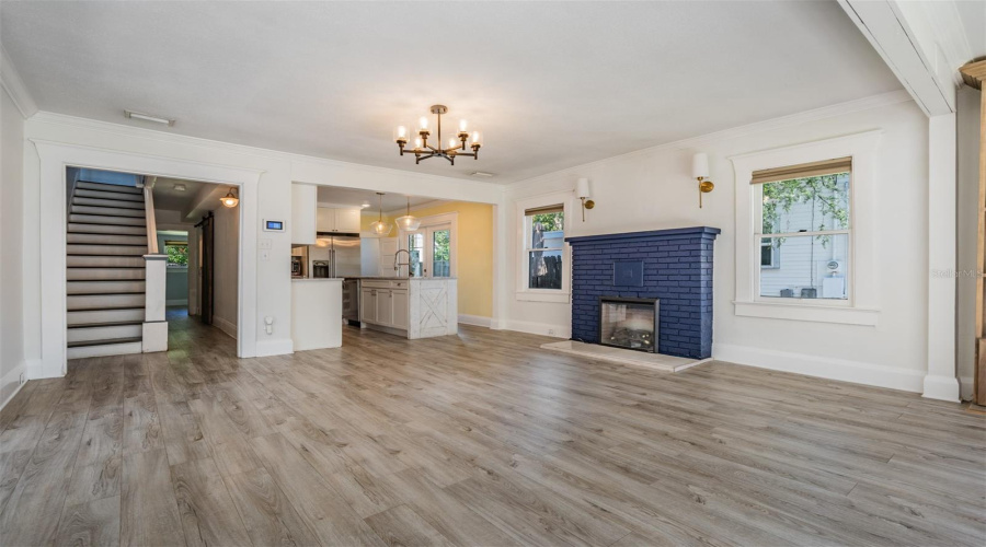 Tampa, Florida 33603, 5 Bedroom Bedrooms, ,3 Bathroombathrooms,Residential,For Sale,Seminole,0,Mfrtb8500224
