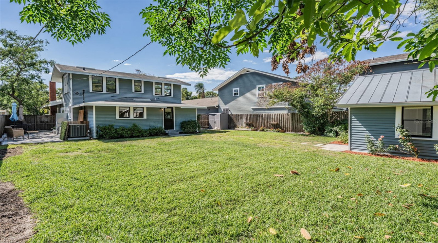 Tampa, Florida 33603, 5 Bedroom Bedrooms, ,3 Bathroombathrooms,Residential,For Sale,Seminole,0,Mfrtb8500224