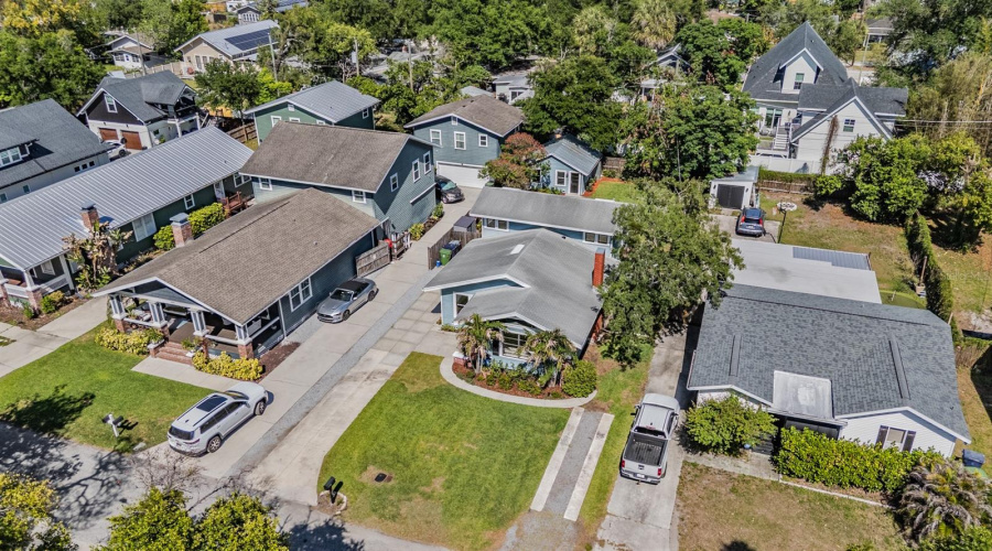 Tampa, Florida 33603, 5 Bedroom Bedrooms, ,3 Bathroombathrooms,Residential,For Sale,Seminole,0,Mfrtb8500224