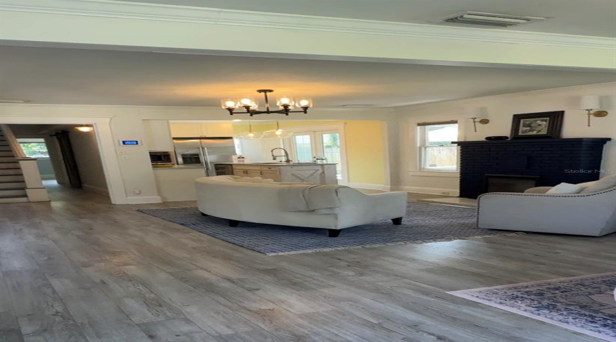 Tampa, Florida 33603, 5 Bedroom Bedrooms, ,3 Bathroombathrooms,Residential,For Sale,Seminole,0,Mfrtb8500224