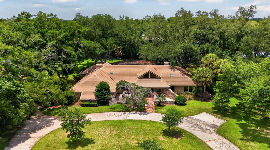 1808 Wingfield Dr