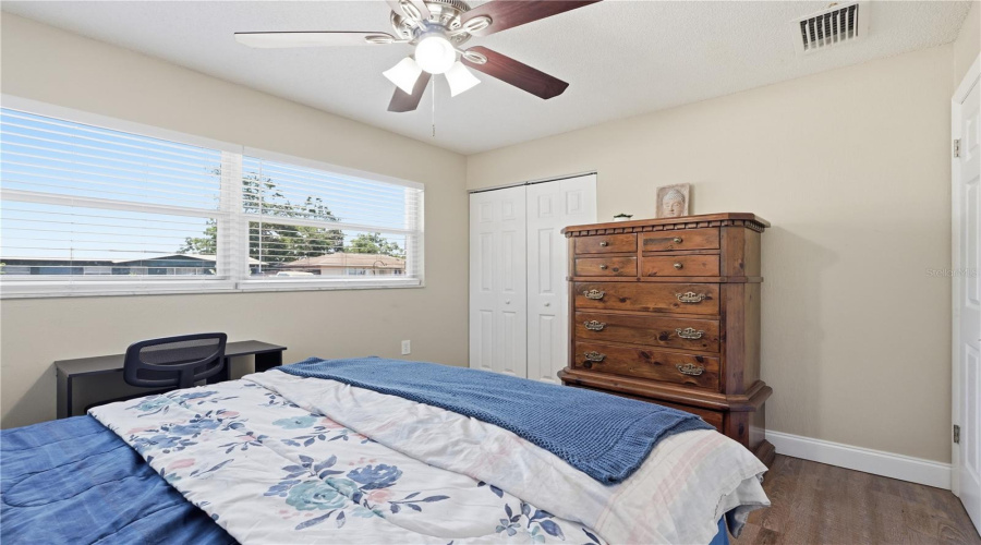 Orlando, Florida 32811, 4 Bedroom Bedrooms, ,2 Bathroombathrooms,Residential,For Sale,Kozart,0,Mfro6418244
